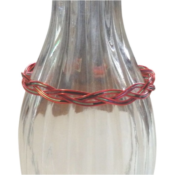 Red and Green Variegated Wire Bracelet 4005 - Picture 2 of 7